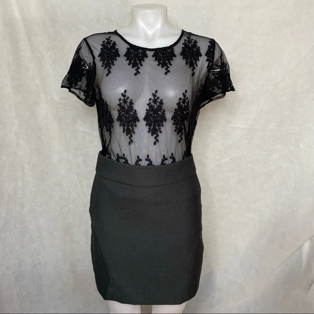 Banana Republic Grey Pencil Mini Business Skirt - Picture 8 of 8